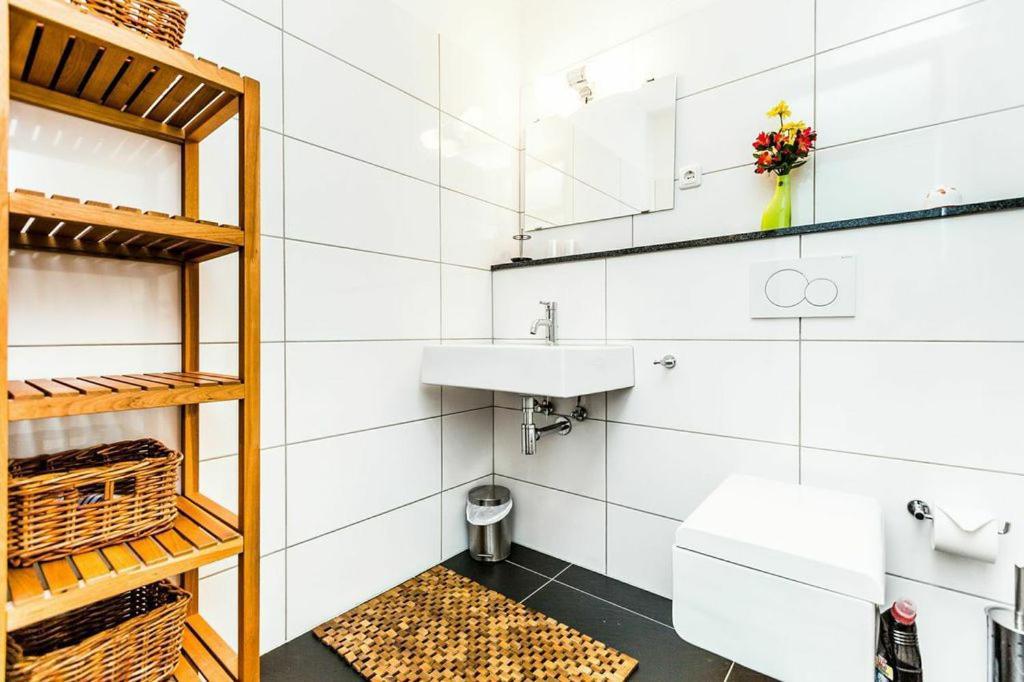 Messe Apartment Koeln West Dış mekan fotoğraf