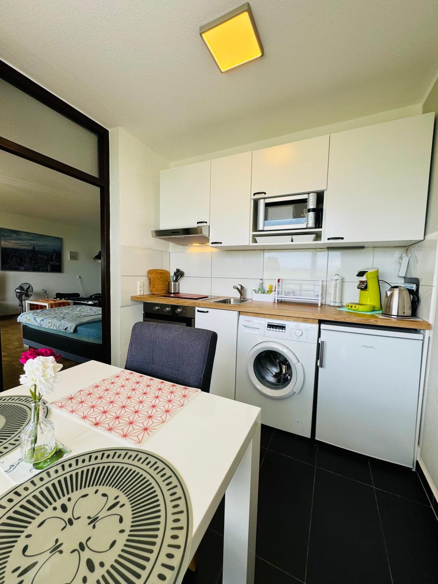 Messe Apartment Koeln West Dış mekan fotoğraf